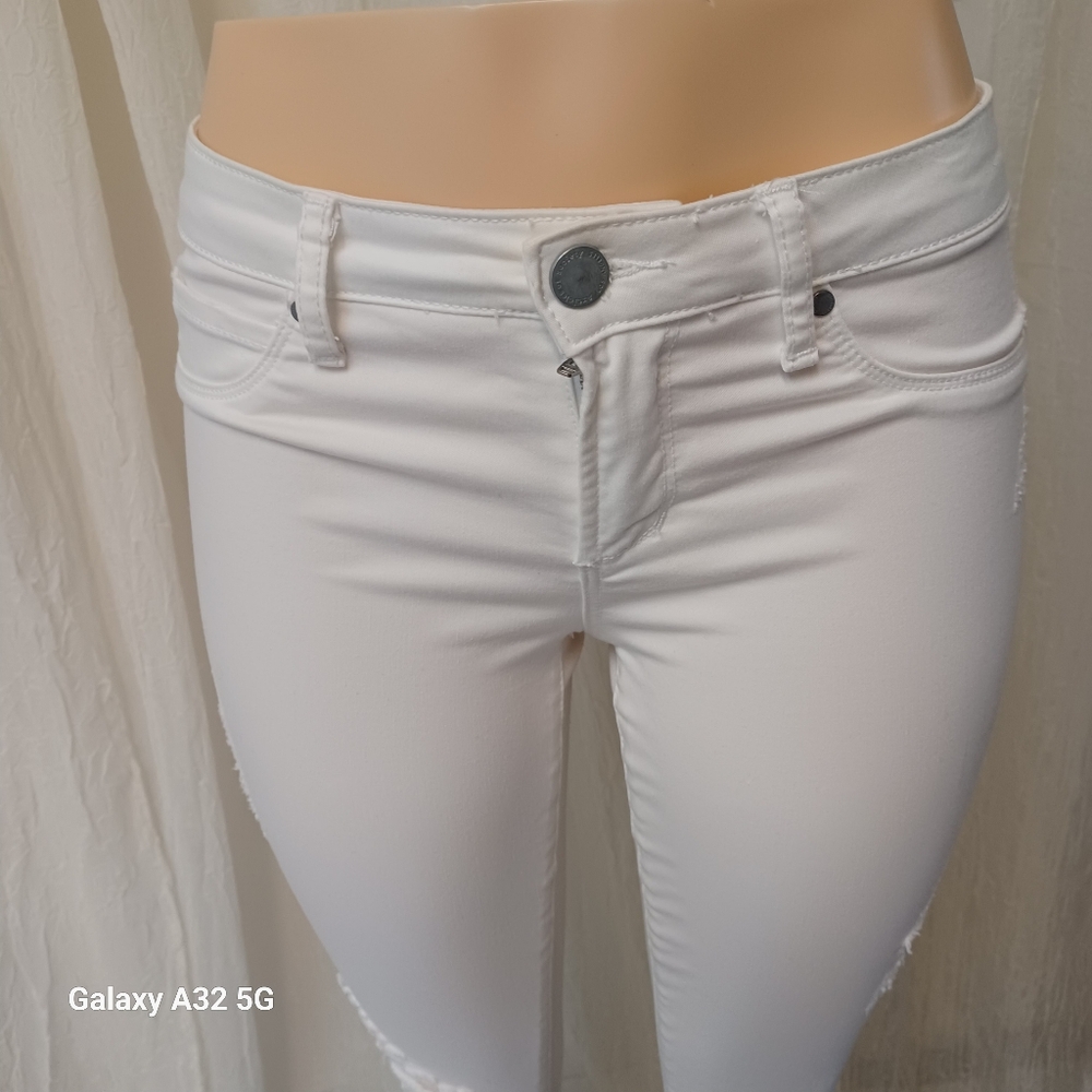 Articles Of Society Women Size 26 White Ankle Cropped Jeans Pant - Picture 5 of 16